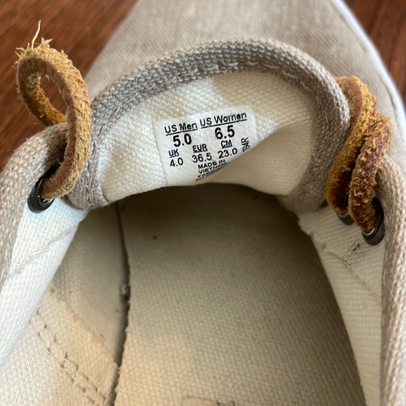 VANS Authentic Slim Sneakers - Picture 6 of 6